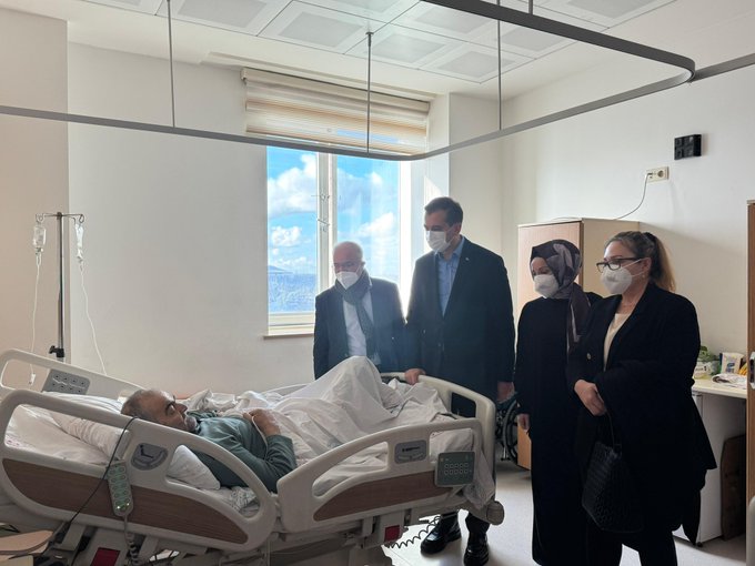 Yönetim Kurulu Üyemiz Sn. Zeki Etke’nin Seyrantepe Hamidiye Etfal Hastanesinde tedavi gören babasını ziyaret